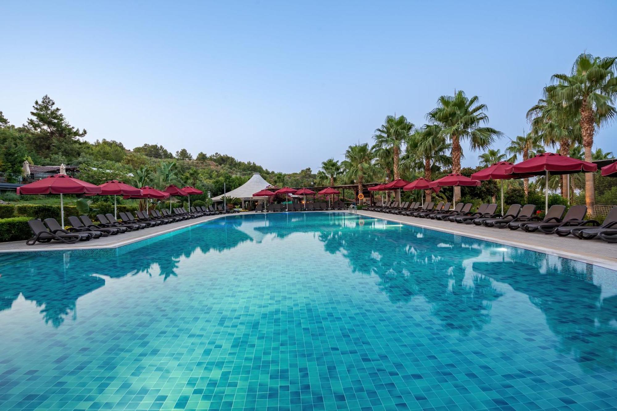 Justiniano Theodora Resort Okurcalar Ngoại thất bức ảnh
